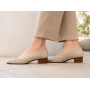 pantofi dama bej din piele naturala perforati cu toc mic gros clp05bej
